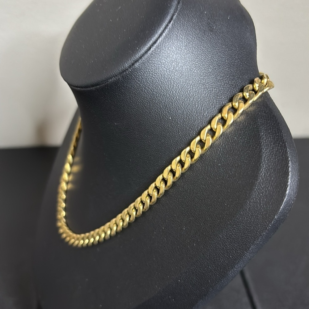 Brook & York Gigi Gold Tone Cuban Link Necklace - Picture 2 of 9
